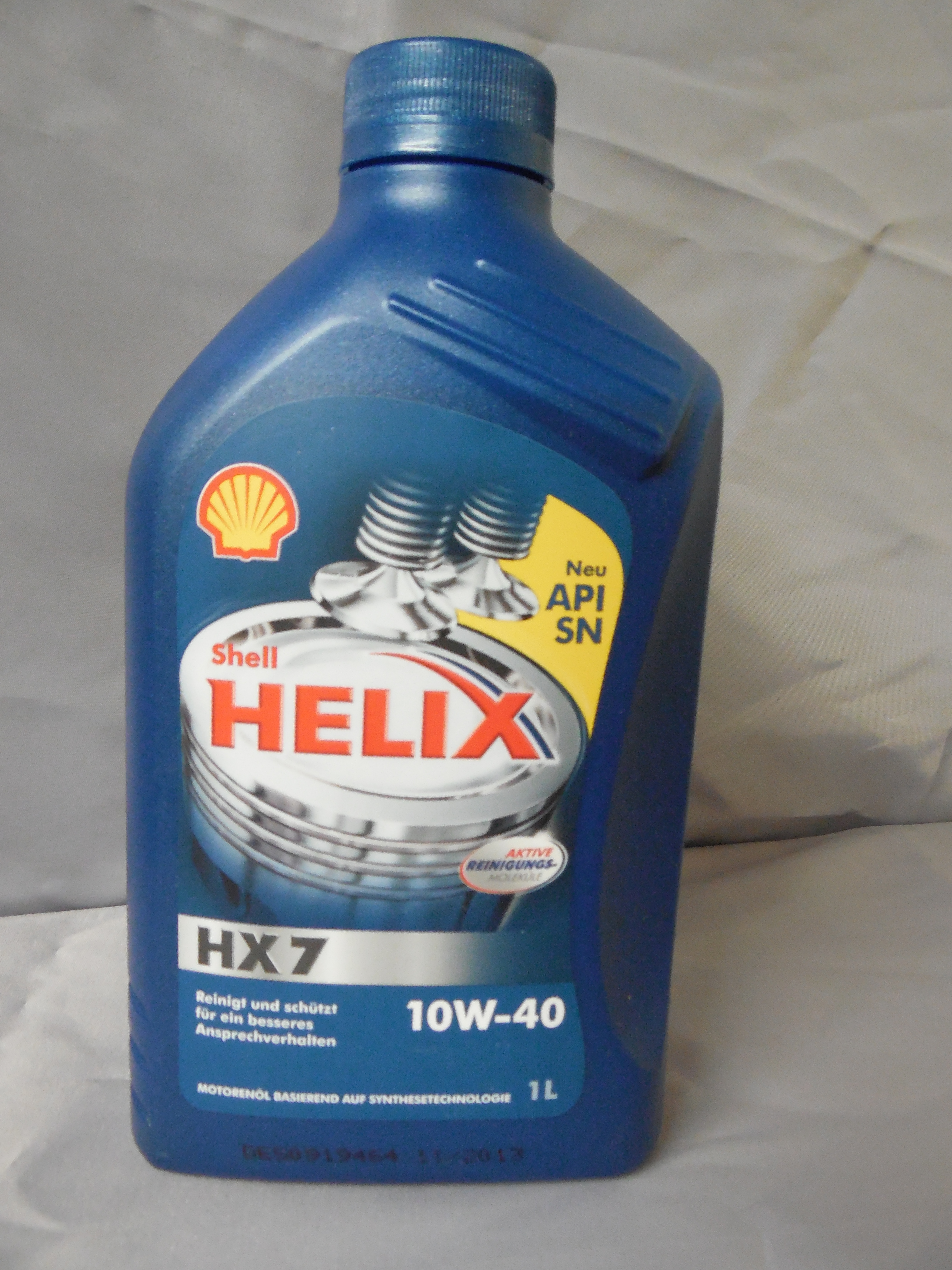 Масло hx7 10w 40. Шелл Хеликс 10w 40 полусинтетика. Шелл Хеликс 10w 40 hx7 артикул. Shell Helix 5w40 hx7 Ниссан Патрол. Shell Helix 10w 40 для мотоцикла.